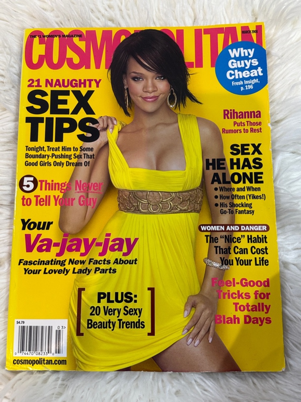 COSMOPOLITAN THE #1 WOMAN MAGAZINE MARCH 2008. RIHANNA ON THE COVER.
